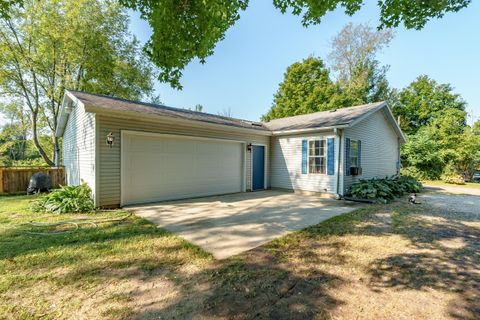 A home in Pine Grove Twp