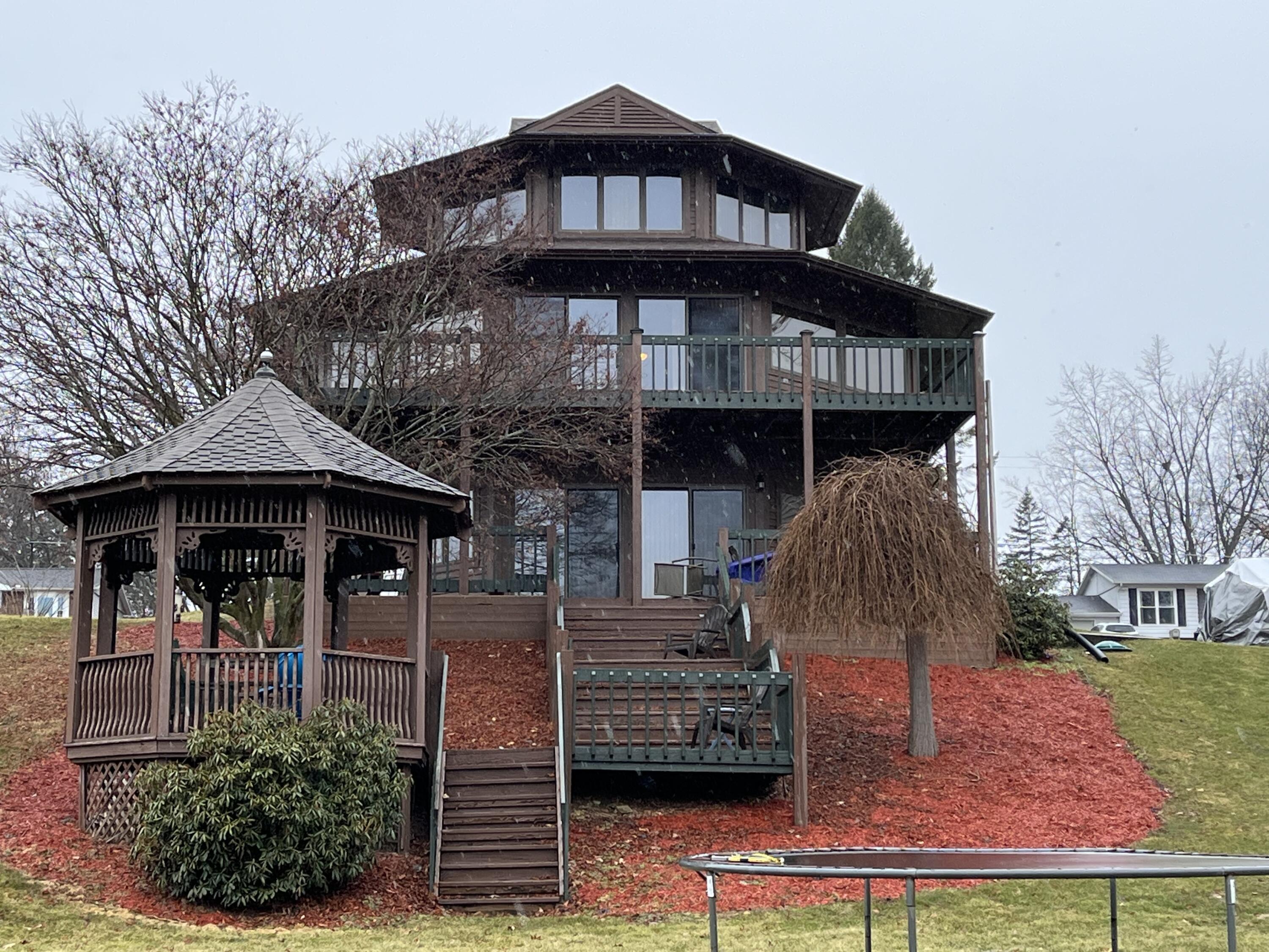 Listing image 1