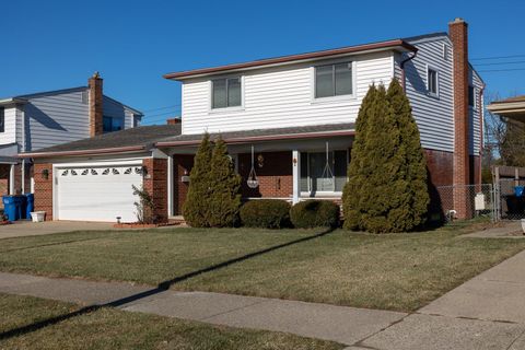 A home in Warren