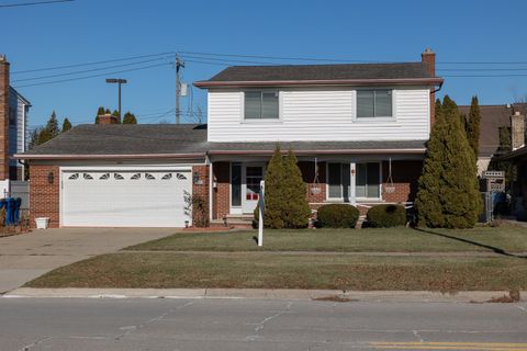 A home in Warren