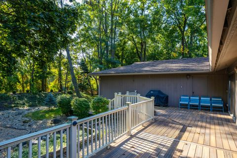 A home in West Bloomfield Twp