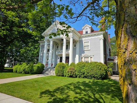 230 Wellington Traverse City City Grand Traverse MI 49686