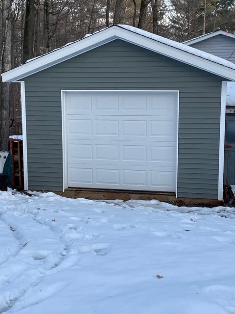 A home in Almira Twp