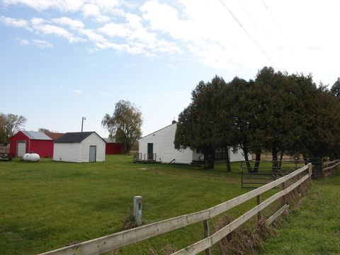 A home in Ravenna Twp