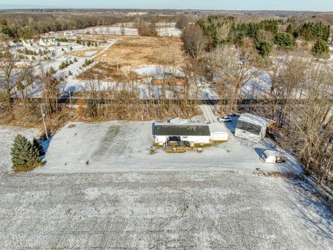 A home in Rives Twp