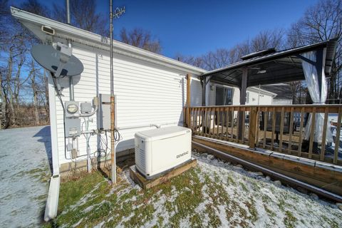 A home in Rives Twp