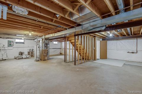 A home in SouthLyonCity_Oakland