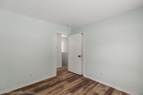A home in SouthLyonCity_Oakland