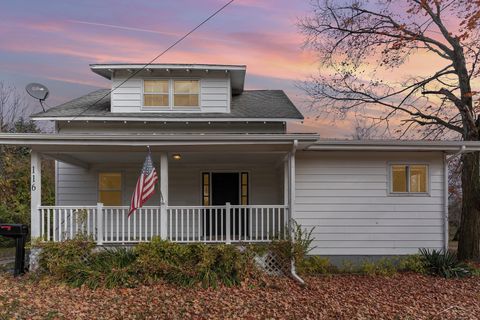 A home in Alma