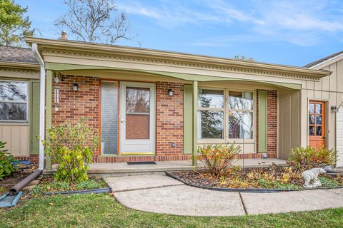 A home in Plainfield Twp