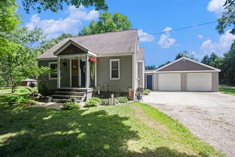 A home in Spring Lake Twp