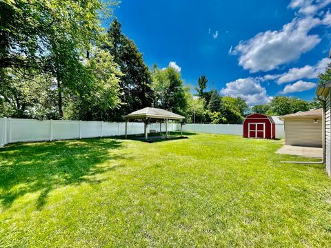 A home in Leoni Twp