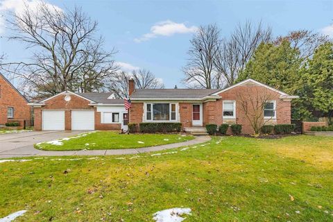 A home in Harper Woods