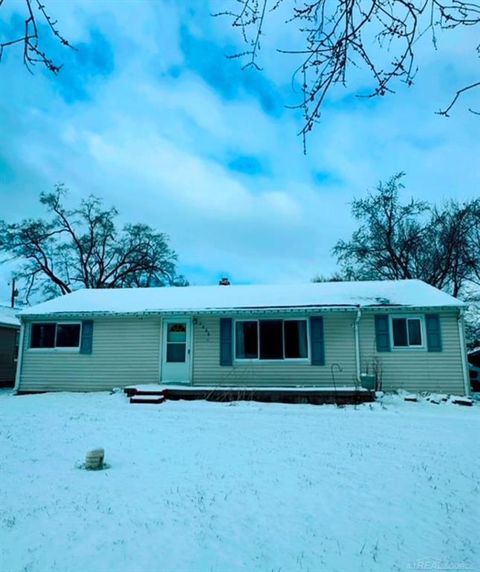 A home in Davison Twp