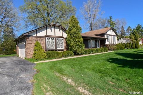 A home in Farmington Hills