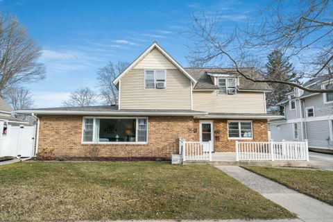 A home in South Haven