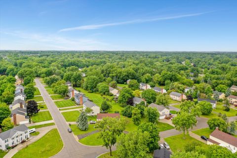 A home in West Bloomfield Twp