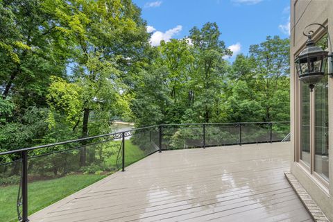 A home in Bloomfield Twp