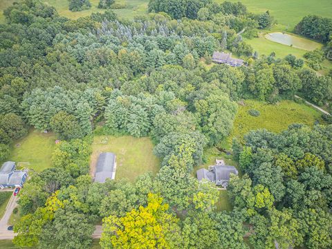 A home in Sylvan Twp