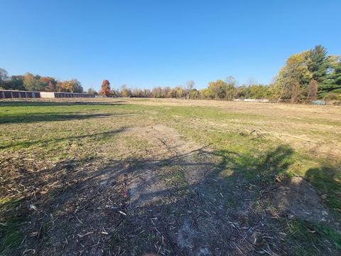 28176 ECORSE Road Romulus City MI 48174