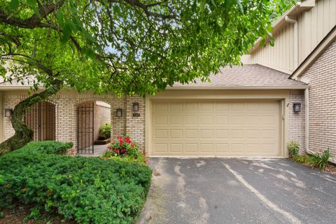 A home in Bloomfield Twp