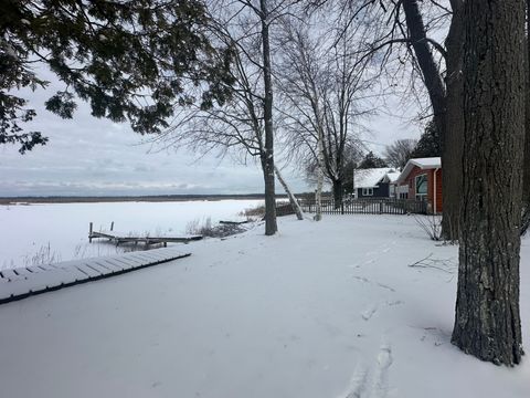 A home in Baldwin Twp