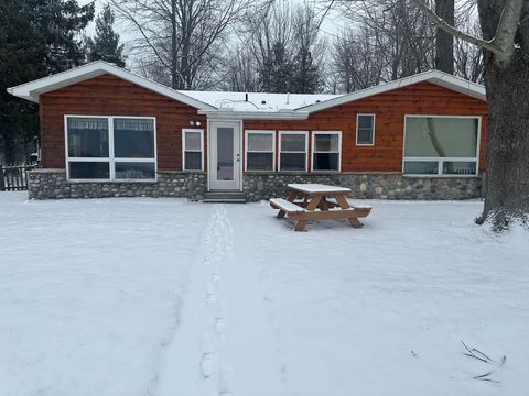 A home in Baldwin Twp