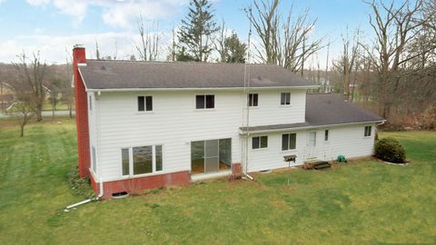 A home in Birch Run Twp