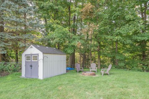 A home in Fruitland Twp