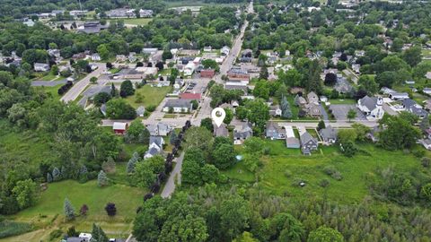 A home in Ortonville Vlg