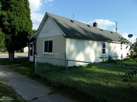 A home in Marine City