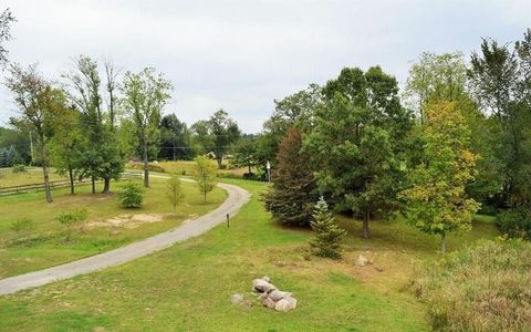 A home in Hartland Twp