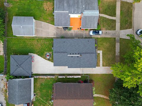 A home in Livonia