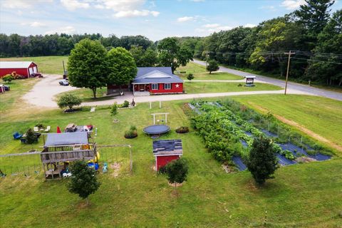 A home in Aetna Twp