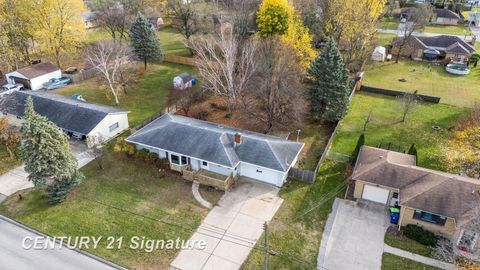 A home in Saginaw Twp