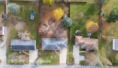 A home in Saginaw Twp