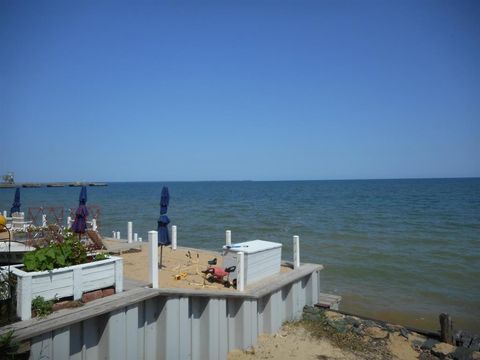 A home in Alabaster Twp