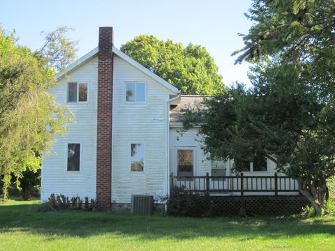 A home in Porter Twp