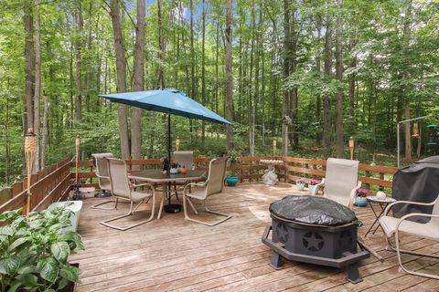 A home in Kalkaska Twp