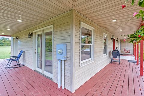 A home in Parma Twp