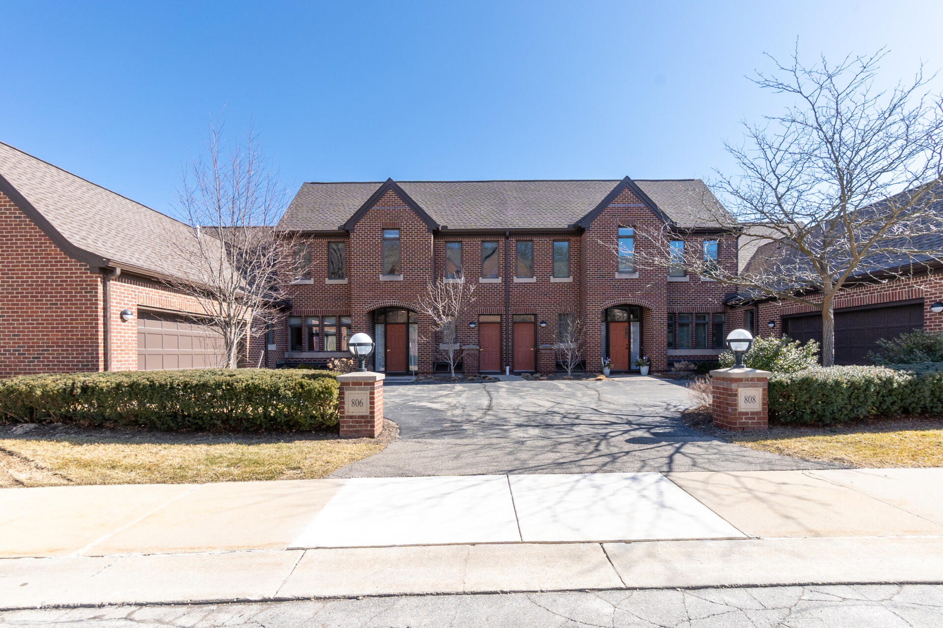 806 Asa Gray Drive