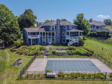 A home in Peninsula Twp