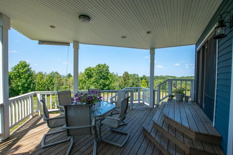 A home in Peninsula Twp