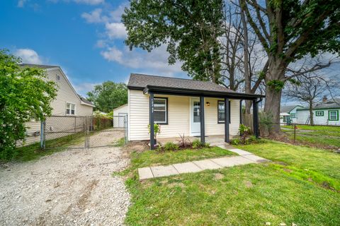 A home in Livonia