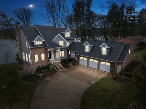 A home in Dowagiac