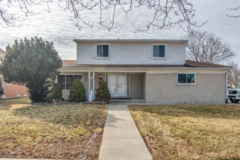 3516 LANCASTER Drive Sterling Heights City Macomb MI 48310