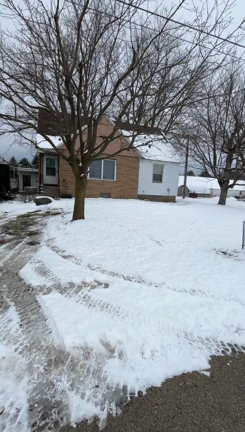 A home in Holland Twp