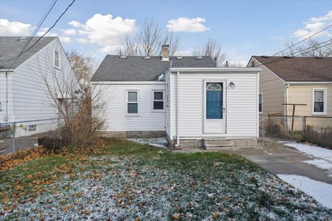 A home in Harper Woods