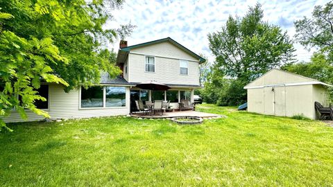 A home in West Bloomfield Twp