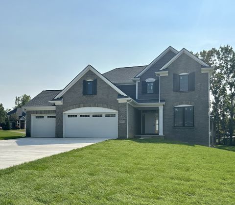 A home in Commerce Twp